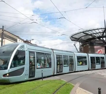 Neuf Dans Lejlighed *